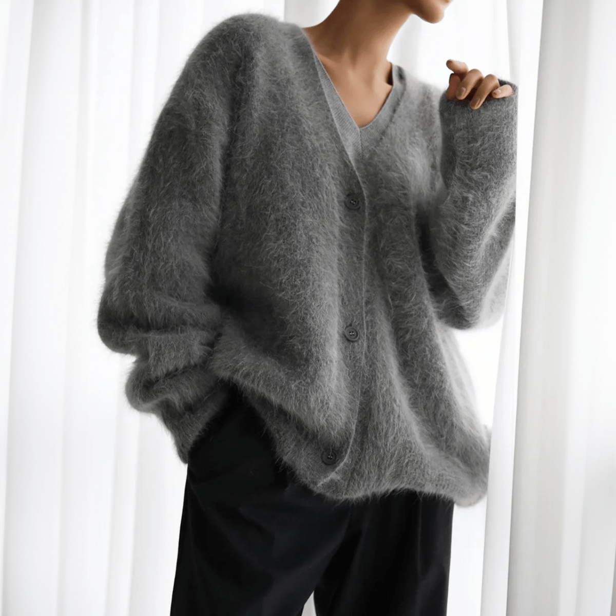Cozy Women's Long Cardigan with Deep V-Neck and Oversized Sleeves – Fluffy Knit Layering Piece 3