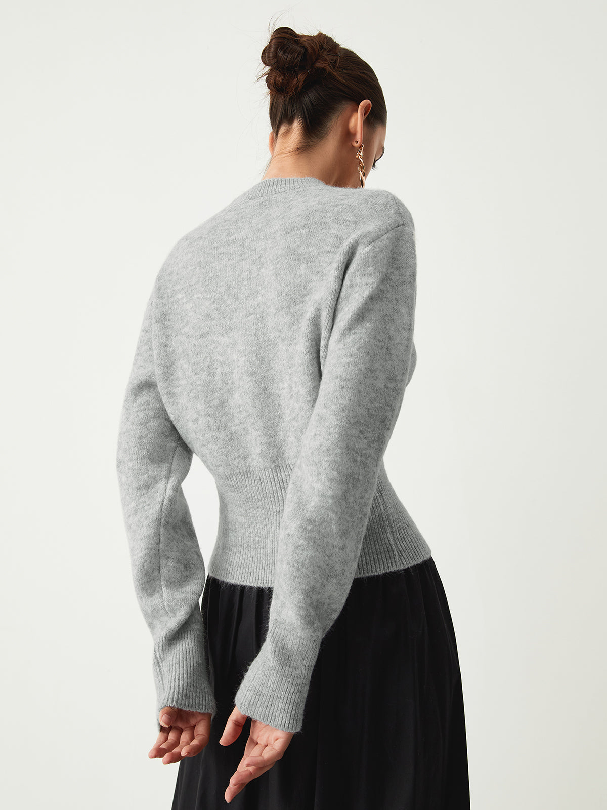 Half Zip Knit Sweater with Fitted Waist and Flared Sleeves – Versatile Cool-Weather Layer 2