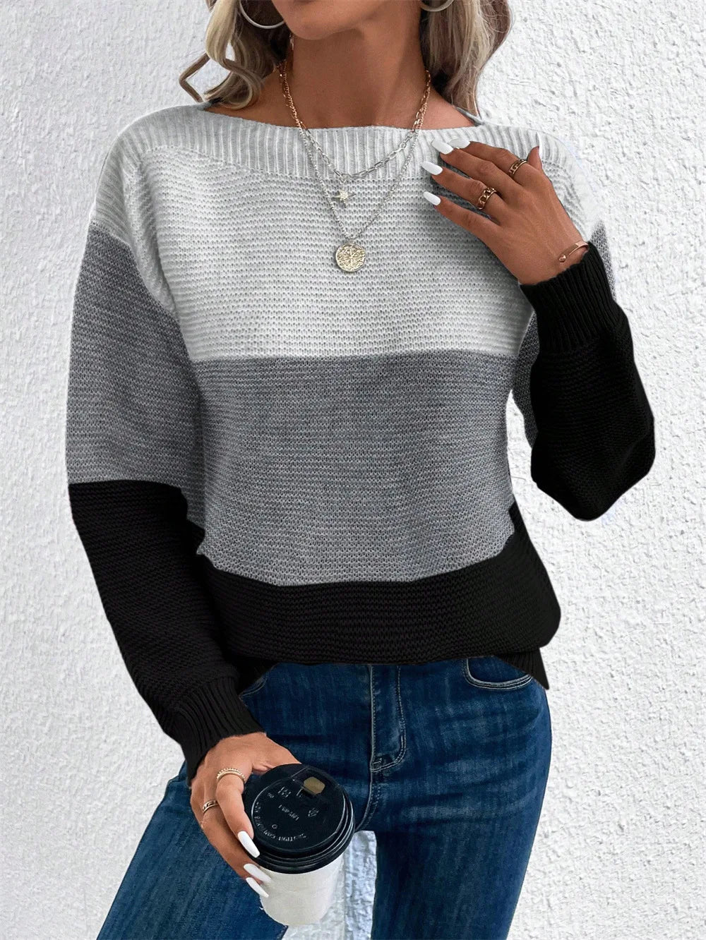 Women's Color-Block Knitted Sweater – Relaxed Fit, Cozy Patchwork Design, Soft Knitted Fabric, Available in Multiple Sizes 9