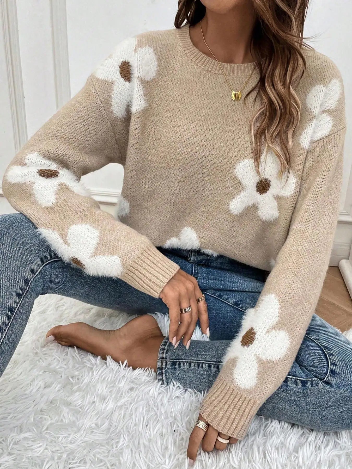 Women's Oversized Floral Knit Sweater - Cozy Round Neck Design, Relaxed Fit, Soft Texture, Everyday Comfort 3